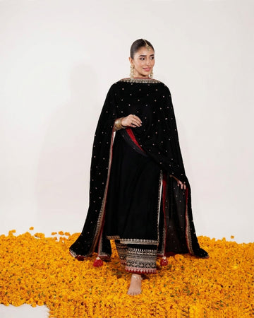 Noir Royale — The Premium Lawn Edit