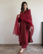 Rang-e-Ishq – A Signature Maroon 3-Piece Ensemble