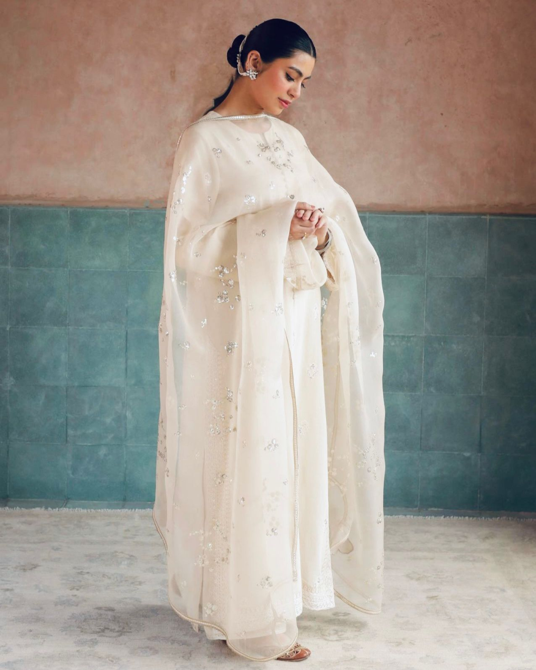 Mahjabeen – 3-Piece Stitched Suit