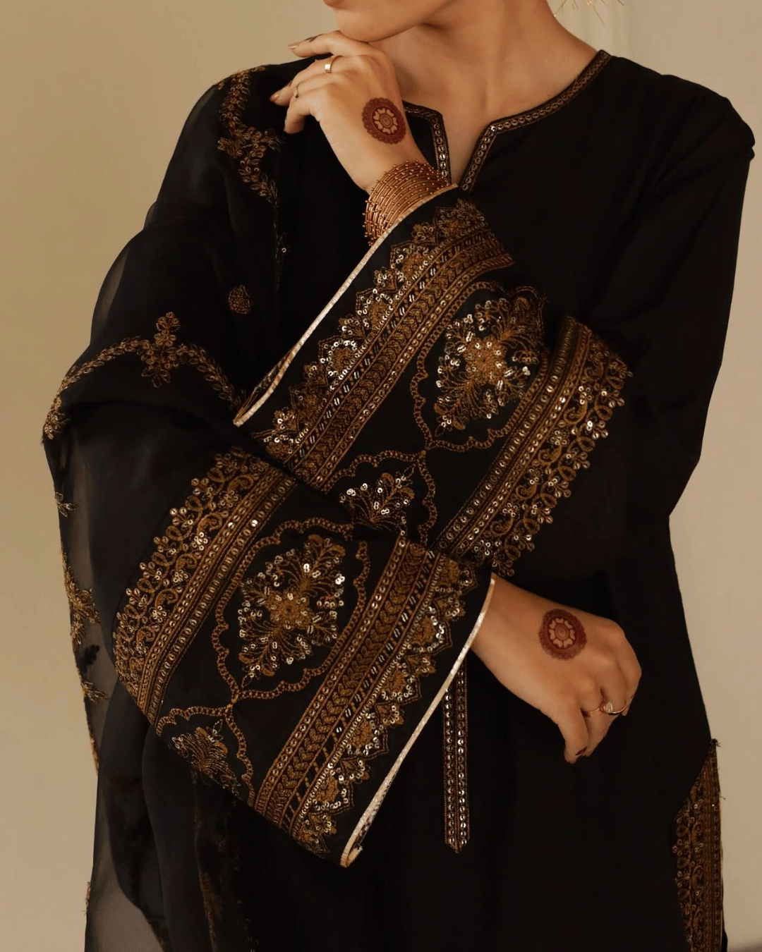 Royal Black Attire – 3 Piece Stitched Suit