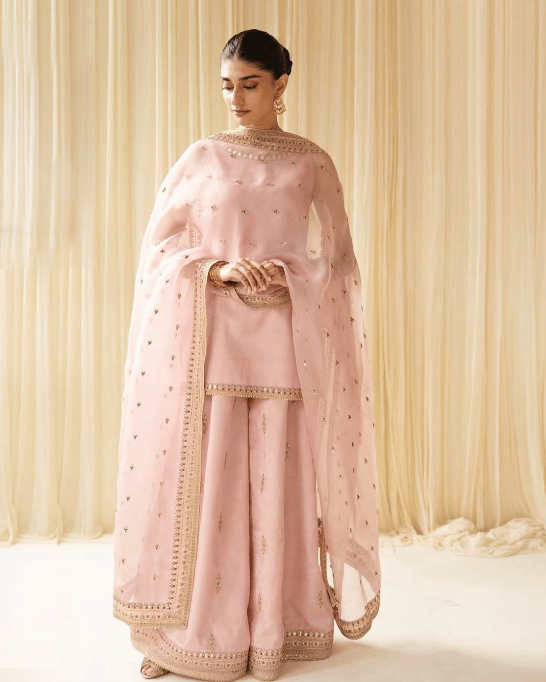 Royal Gulabi – Timeless Elegance
